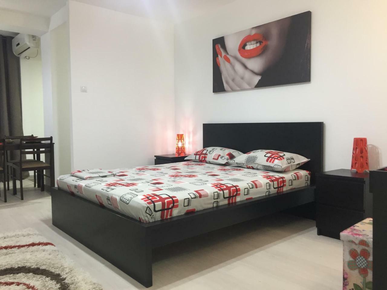 Faleza Apartment Gałacz Zewnętrze zdjęcie