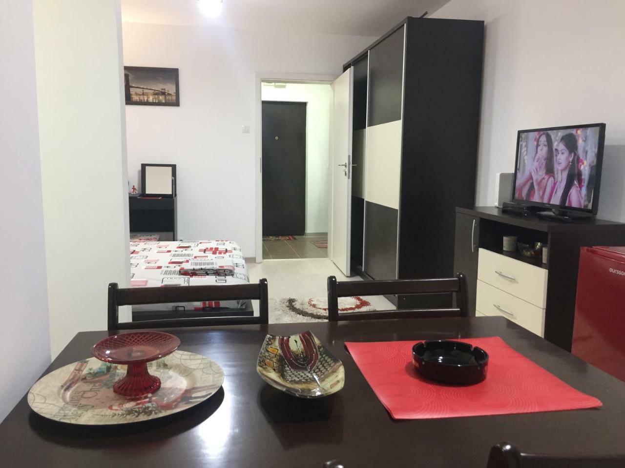Faleza Apartment Gałacz Zewnętrze zdjęcie