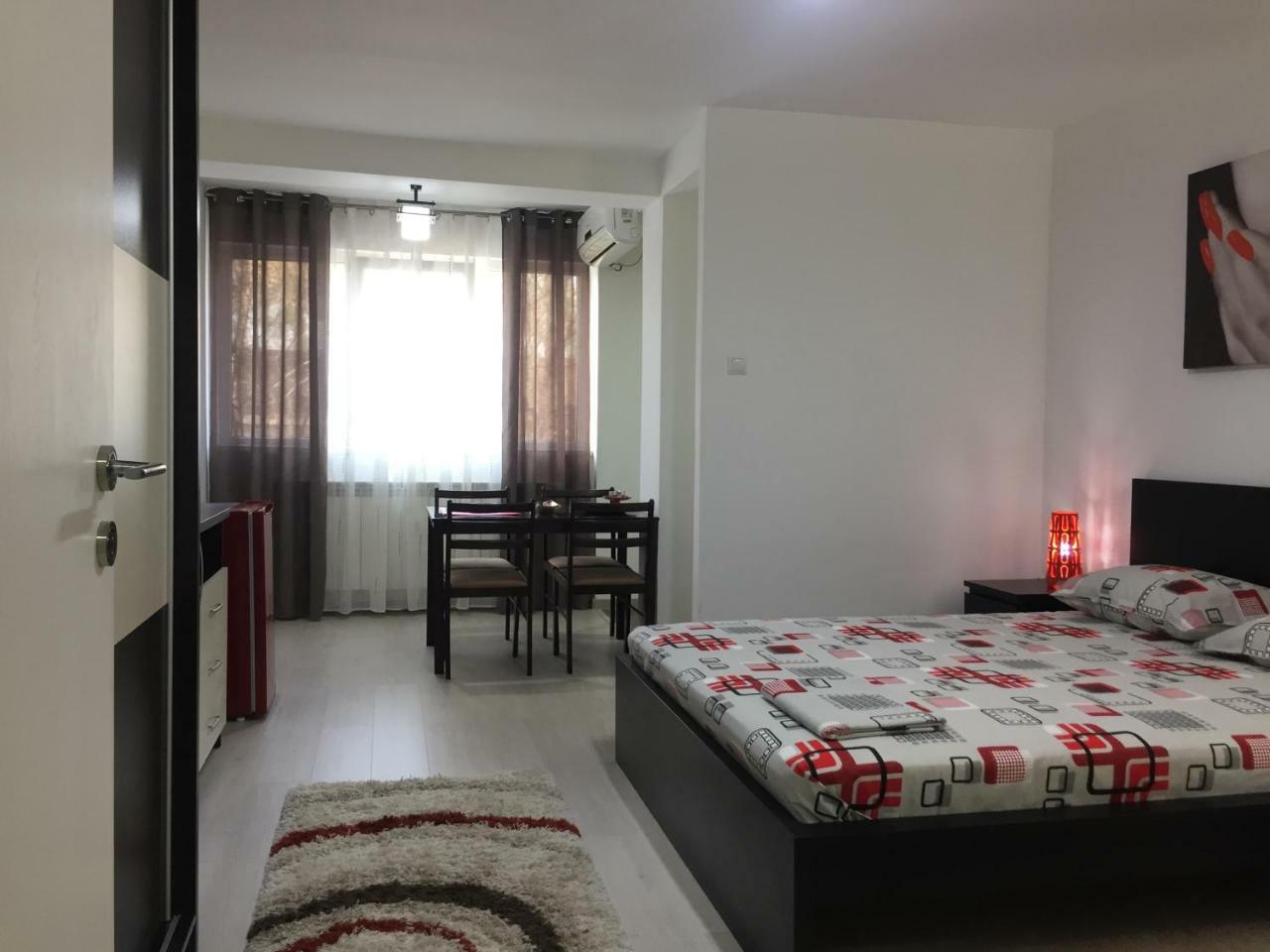 Faleza Apartment Gałacz Zewnętrze zdjęcie